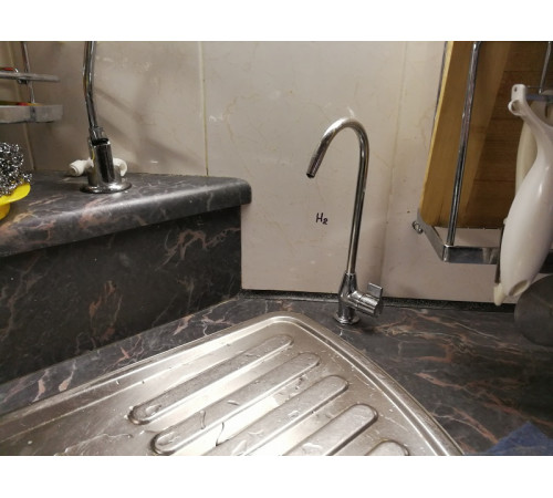 Аквадок подстольный