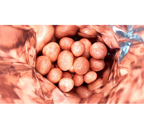 Конфеты "Клубника в клубничном шоколаде"